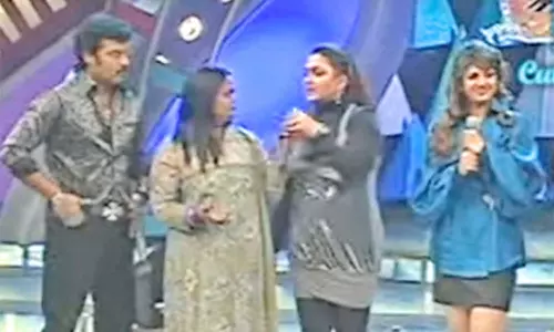 ஆடத் தெரிந்தவரெல்லாம் ஆடலாம்...