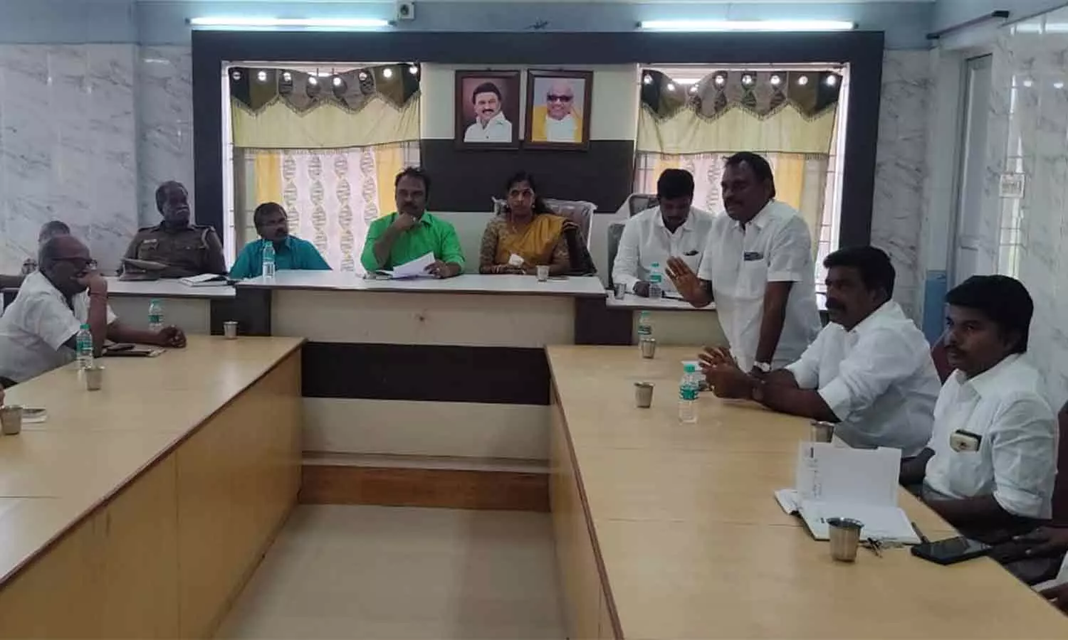 வளமீட்பு பூங்கா அமைக்க எதிர்ப்பு.. சமரச கூட்டத்தில் பொதுமக்கள் வாக்குவாதம்