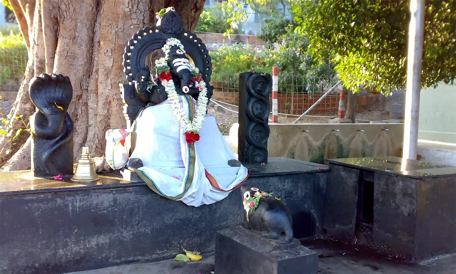 ஆன்மிகம்: இன்றைய முக்கிய நிகழ்வுகள் மற்றும் பஞ்சாங்கம்