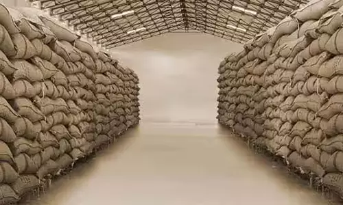 இந்தியாவிலேயே முதல் முறையாக போடியில் தானிய சேமிப்பு கிடங்கு அமைக்கப்படுகிறது- அதிகாரிகள் ஆய்வு