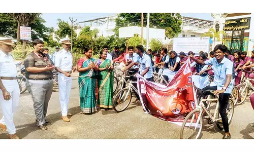 உலக மிதிவண்டி தின பேரணி