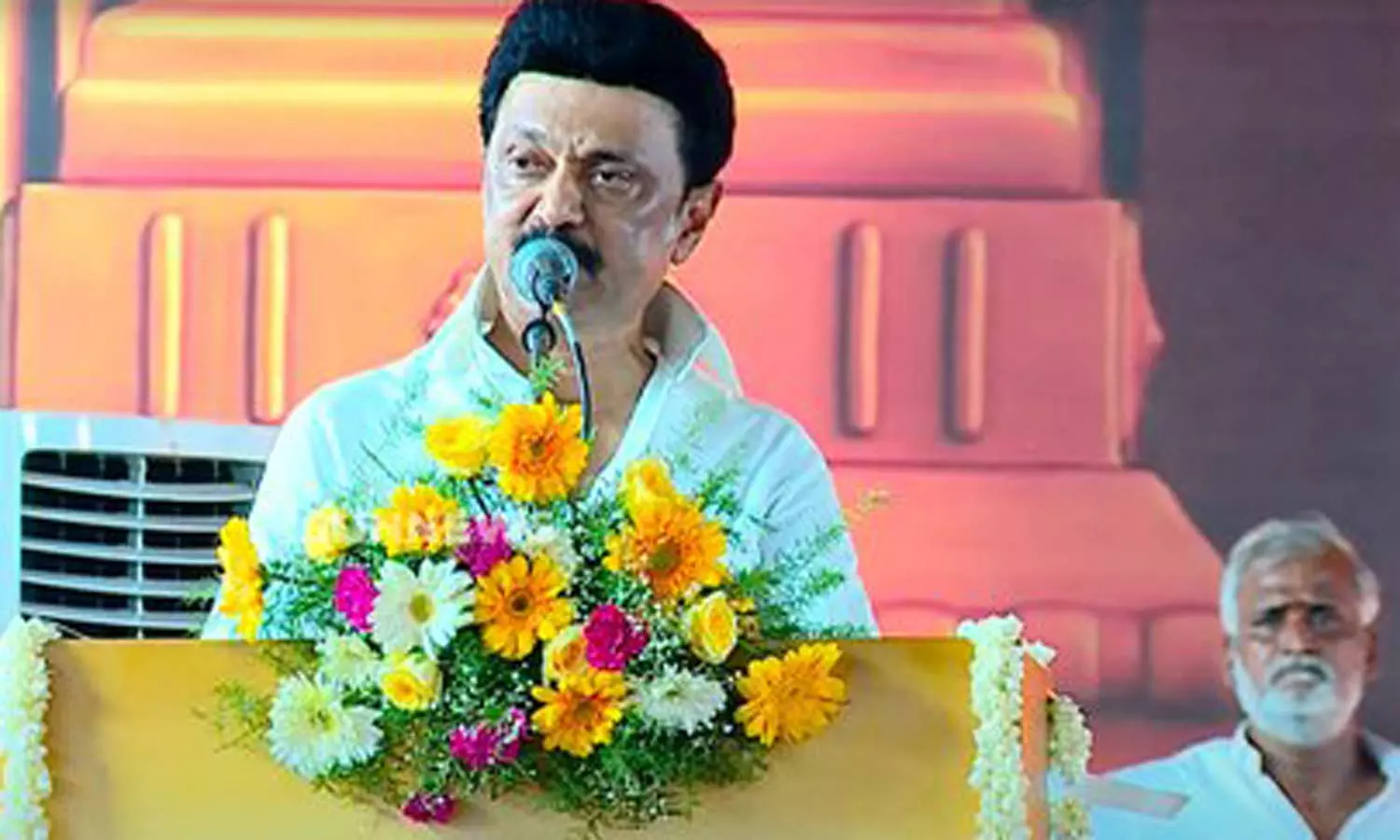 திராவிட மாடல் ஆட்சிக்கு அடித்தளம் இட்டவர் கருணாநிதி - மு.க.ஸ்டாலின் பெருமிதம் திராவிட மாடல் ஆட்சிக்கு அடித்தளம் இட்டவர் கருணாநிதி - மு.க.ஸ்டாலின் பெருமிதம்