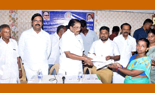 பாதிக்கப்பட்ட 83 குடும்பங்களுக்கு அரசு நிவாரண நிதிஉதவி