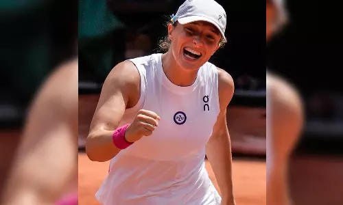 பிரெஞ்சு ஓபன் டென்னிஸ் - அரையிறுதிக்கு முன்னேறினார் இகா ஸ்வியாடெக்