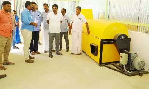 ரூ.7.11 கோடி மதிப்பில் வளா்ச்சி திட்டப்பணிகள் கலெக்டர் ஆய்வு