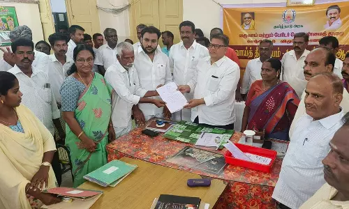 செஞ்சியில் ஜமாபந்தி: 22 கிராம பொதுமக்கள் மனுக்கள் வழங்கினர்