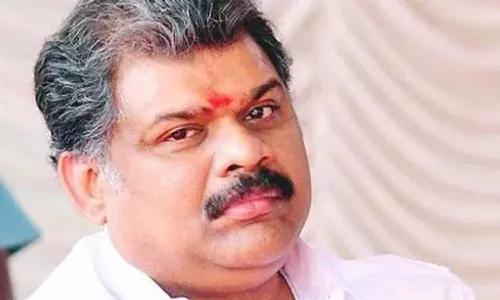 தமிழக அரசு ஆட்சி முடியும் வரை மின்கட்டணத்தை உயர்த்தக்கூடாது- ஜி.கே.வாசன் வலியுறுத்தல்