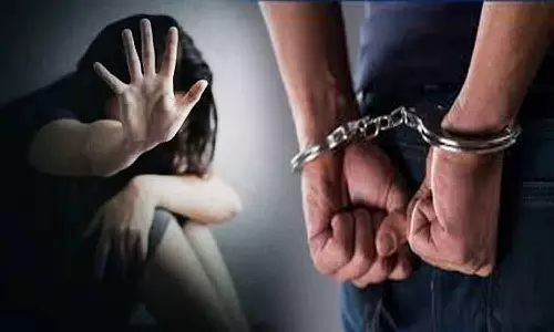 சிறுமிக்கு பாலியல் தொல்லை கொடுத்த பிளஸ்-2 மாணவன்