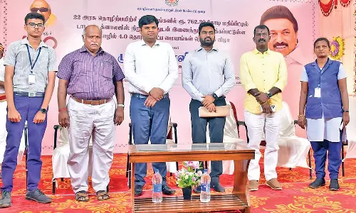 4 புதிய தொழில் பாடப்பிரிவுகளுடன் பேட்டை அரசு ஐ.டி.ஐ.யில்  4.0 தொழில்நுட்ப மையம் திறப்பு