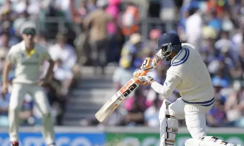 பொறுப்புடன் ஆடி சரிவில் இருந்து மீட்கும் ரகானே, ஜடேஜா - இந்தியா 121/4