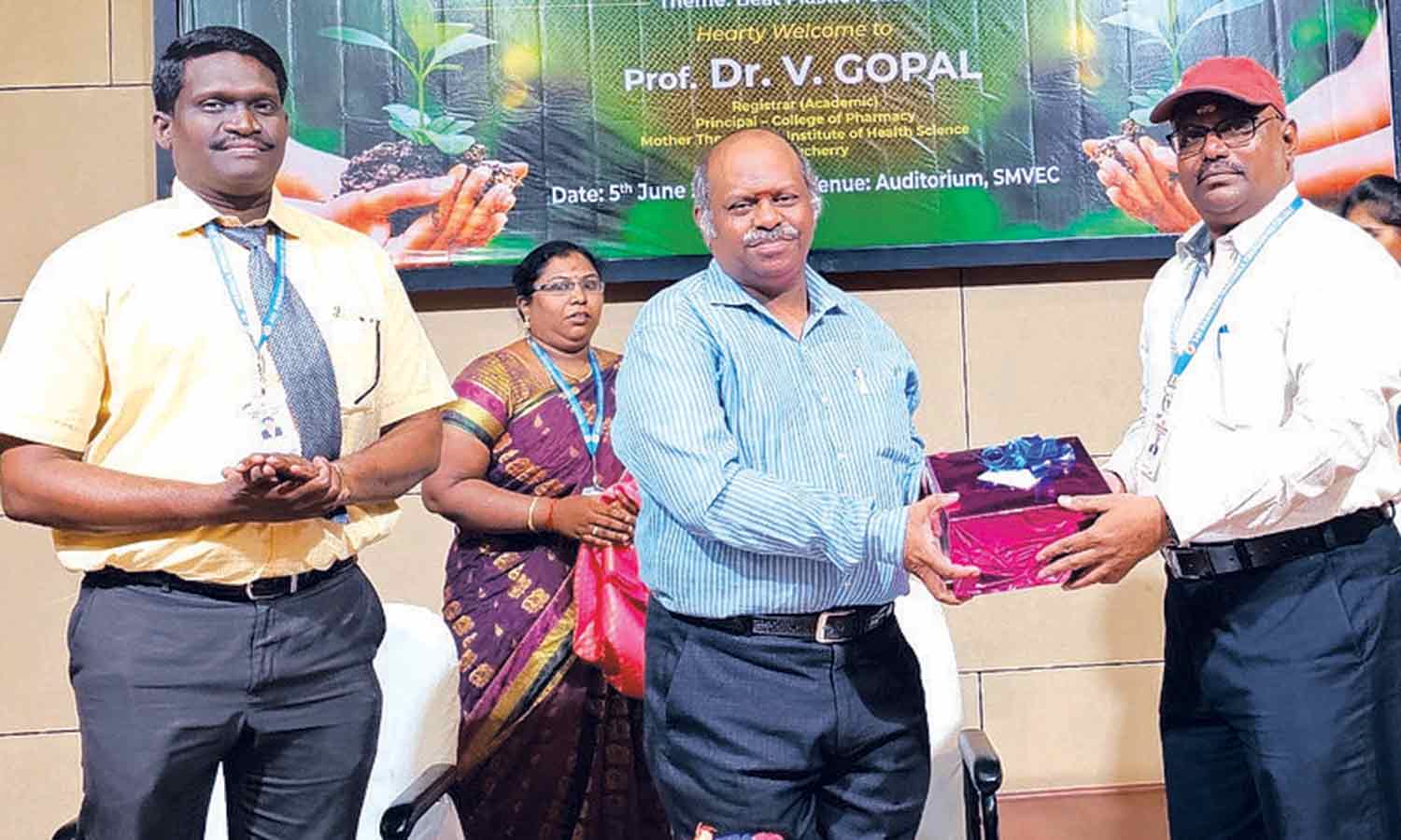 சுற்றுச்சூழல் தினம் கொண்டாட்டம்