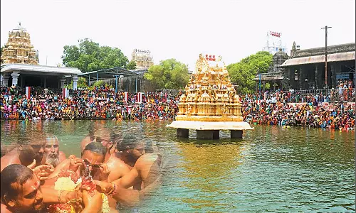 காஞ்சிபுரம் வரதராஜ பெருமாள் கோவில் தீர்த்தவாரி திருவிழா