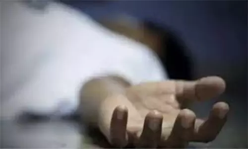 வேலூர் புதிய பஸ் நிலையத்தில் பயணி உடல் நசுங்கி பலி