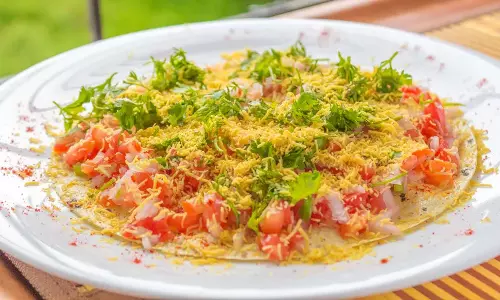 10 நிமிடத்தில் செய்யலாம் மசாலா பப்பட் சாட்