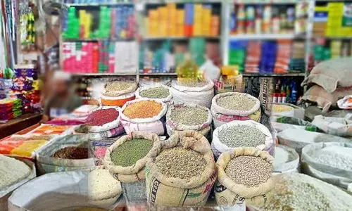 அரிசி, மளிகை பொருட்களின் விலை அதிகரிப்பு- இல்லத்தரசிகள் அதிர்ச்சி