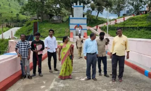 முல்லைப்பெரியாறு அணை நீர்மட்டம் உயராததால் விவசாயிகள் கவலை- தமிழக அதிகாரிகள் ஆய்வு
