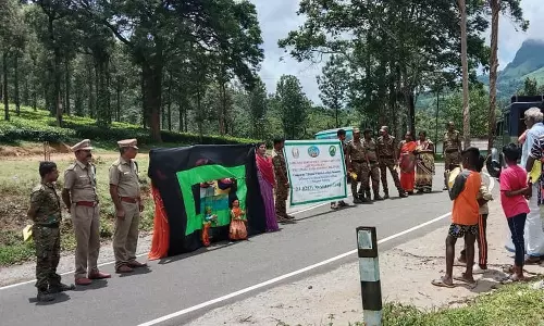 வனத்துறை சார்பில் பந்தலூரில் மனித விலங்கு மோதல் குறித்து விழிப்புணர்வு