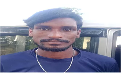 மரக்காணம் அருகே உரக்கடை உரிமையாளரை தாக்கிய அரக்கோணம் வாலிபர் கைது