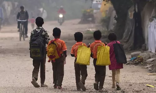 7 மாநிலங்களில் பள்ளிகளில் மாணவர்கள் இடைநிற்பது அதிகரிப்பு