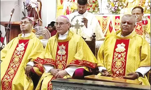 தூத்துக்குடி பனிமயமாதா ஆலயத்தில் சிறப்பு திருப்பலி: போப்பாண்டவர் பிரதிநிதி லெயோபோல்தோ ஜிரெல்லி பங்கேற்பு