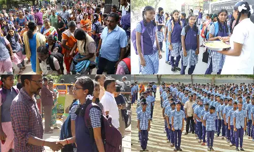 பள்ளிகளுக்கு உற்சாகமாக வந்த மாணவர்கள் - ஆசிரியர்கள் பூங்கொத்து கொடுத்து வரவேற்றனர்