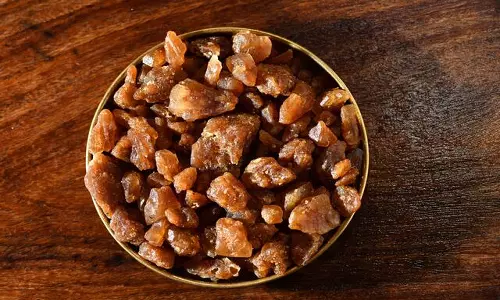 பல்வேறு நோய்களுக்கு மருந்தாகும் பனங்கற்கண்டு...