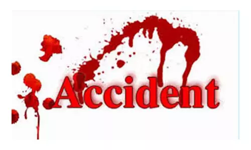 லாரி மோதி வாலிபர் சாவு