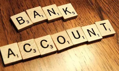 மோசடி செய்த சென்னை நகைக்கடை உரிமையாளர்களின் வங்கி கணக்கில் இருந்த ரூ.78 லட்சம் முடக்கம்