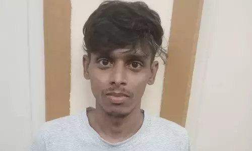 இளம்பெண்ணின் திருமணத்தை தடுத்து நிறுத்திய வாலிபர் கைது