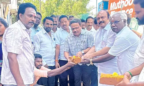 ரூ.12 லட்சத்தில் சாலை மேம்பாட்டு பணி