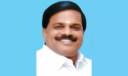 வாடகையை மொத்தமாக கட்ட வலியுறுத்துவதை கைவிட வேண்டும் - தளவாய் சுந்தரம் எம்.எல்.ஏ. அறிக்கை