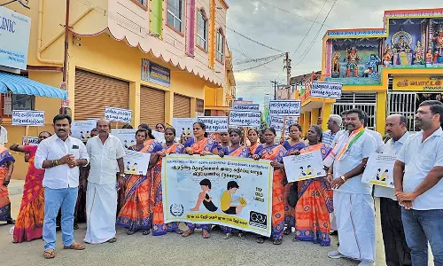 சுரண்டையில்  குழந்தை தொழிலாளர் எதிர்ப்பு விழிப்புணர்வு பேரணி