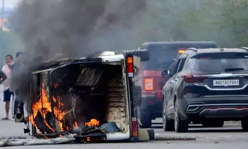 மணிப்பூரில் மீண்டும் கலவரம்- துப்பாக்கி சண்டையில் 9 பேர் பலி