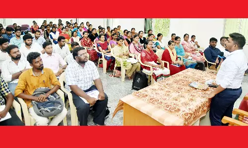 அரசு போட்டி தேர்வுக்கான இலவச பயிற்சி வகுப்பு