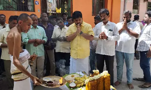 ரூ.28 லட்சத்தில் புதைவட மின் கேபிள்