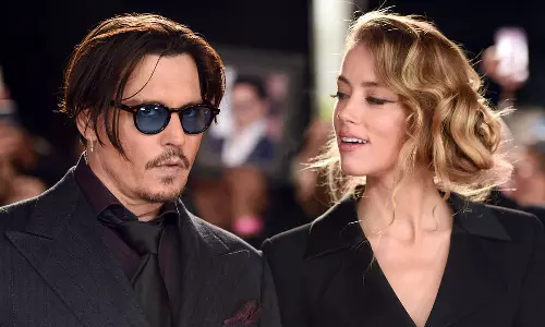 நஷ்ட ஈடு வழங்கும் முன்னாள் மனைவி.. வியக்க வைத்த ஜானி டெப் செயல்