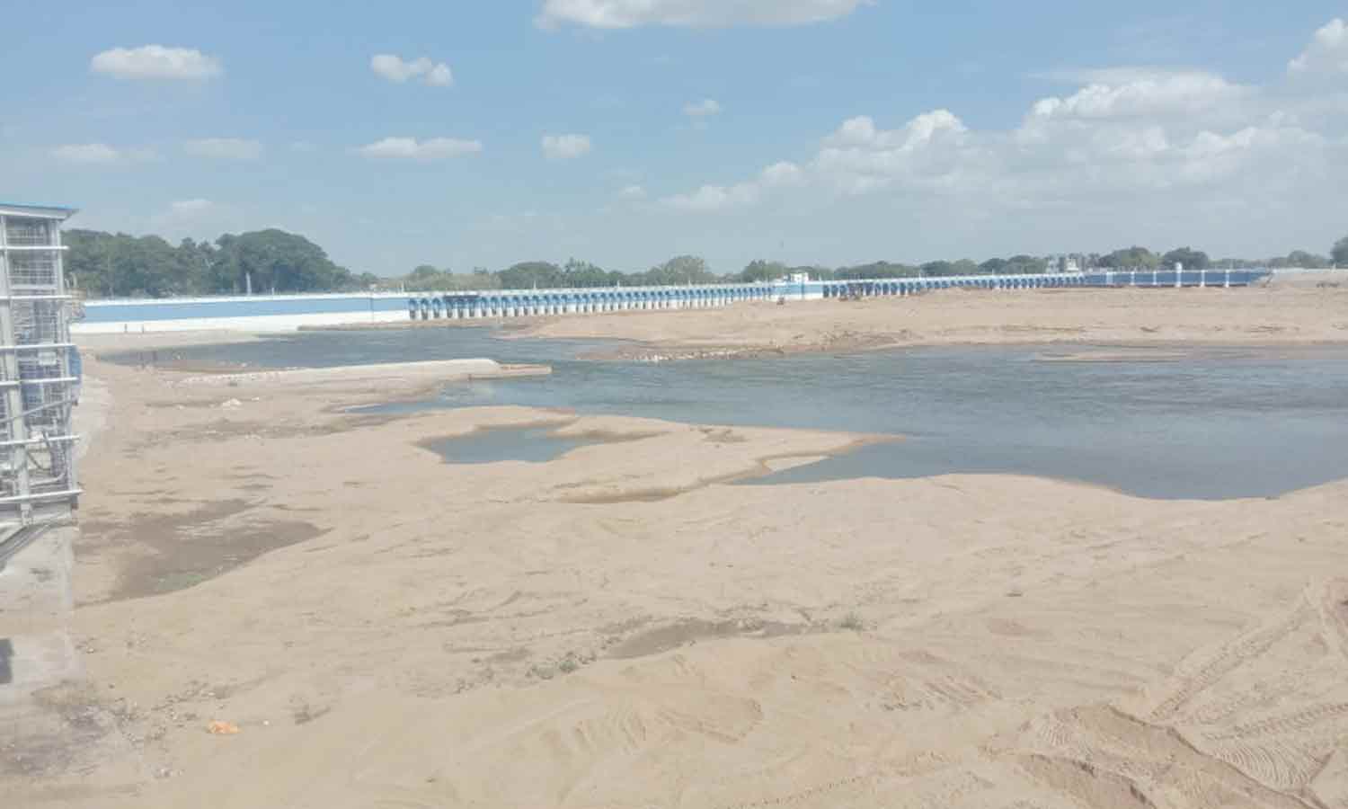 கல்லணை நாளை திறப்பு : தஞ்சை, திருவாரூர் உள்பட 7 மாவட்டங்களில் 5 லட்சம் ஏக்கர் நிலங்கள் பாசன வசதி