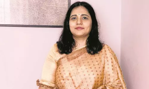 கட்சியின் கொள்கை குறித்து பேசிய நபருக்கு கூலாக பதிலளித்த நடிகை வினோதினி வைத்தியநாதன்