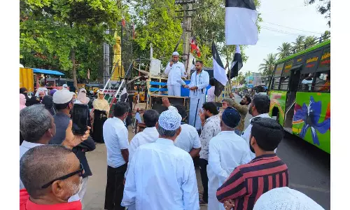 தொடர் மின்வெட்டை கண்டித்து த.மு.மு.க.வினர் ஆர்ப்பாட்டம்