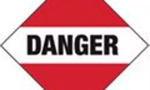 குடிநீருடன் கழிவுநீர் கலந்து வருவதால் நோய் ஏற்படும் அபாயம்: அதிகாரிகள் இல்லாததால் தொடரும் அவலம்