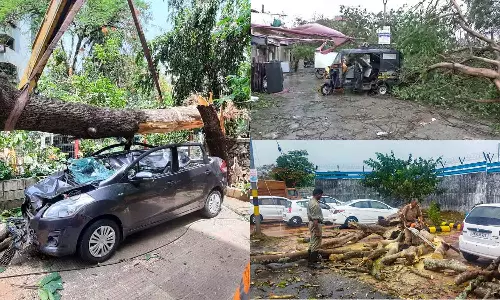 பிபோர்ஜோய் புயல்: 940 கிராமங்களில் கடும் பாதிப்பு- 2 பேர் பலி