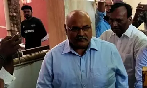 சிறை தண்டனை அளிக்கப்பட்ட முன்னாள் டி.ஜி.பி.க்கு ஜாமின்- 30 நாட்களுக்குள் மேல்முறையீடு செய்ய அனுமதி