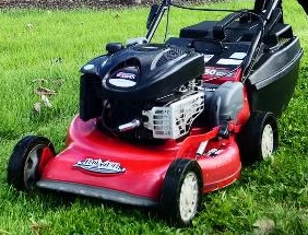 விவசாயிகளுக்கு புல் நொறுக்கும் கருவி