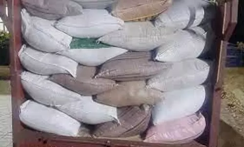 ரேஷன் அரிசி கடத்திய 3 பேர் கைது