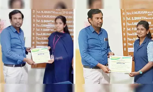 உடுமலை அரசு பள்ளி மாணவிகளுக்கு காமராஜர் விருது