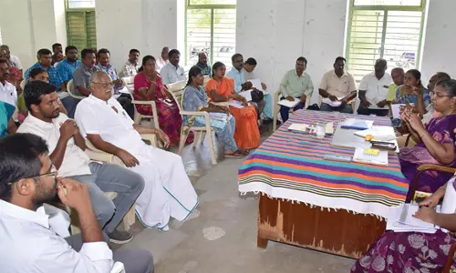 பரமத்தி ஒன்றிய பகுதிகளில் வளர்ச்சி திட்ட பணிகளை கலெக்டர் ஆய்வு