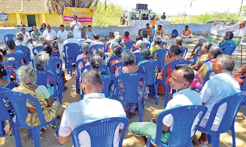 வாகைக்குளம் கிராமத்தில் விவசாய விழிப்புணர்வு கலை நிகழ்ச்சி