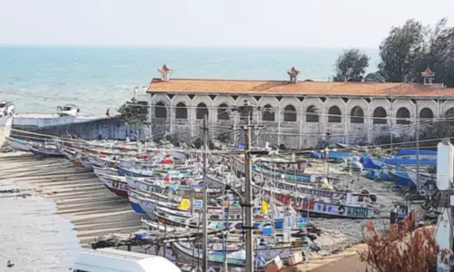 கன்னியாகுமரியில் கடல் நீர்மட்டம் திடீர் தாழ்வு