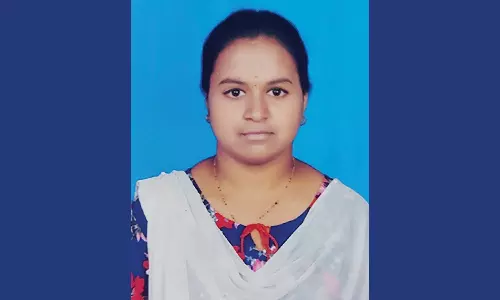 நரிக்குறவ சமூகத்தை சேர்ந்த மாணவி நீட் தேர்வில் சாதனை