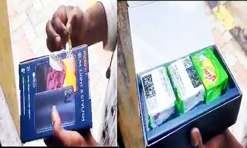 செல்போன் ஆர்டர் செய்தவருக்கு சோப்புகள் டெலிவரி